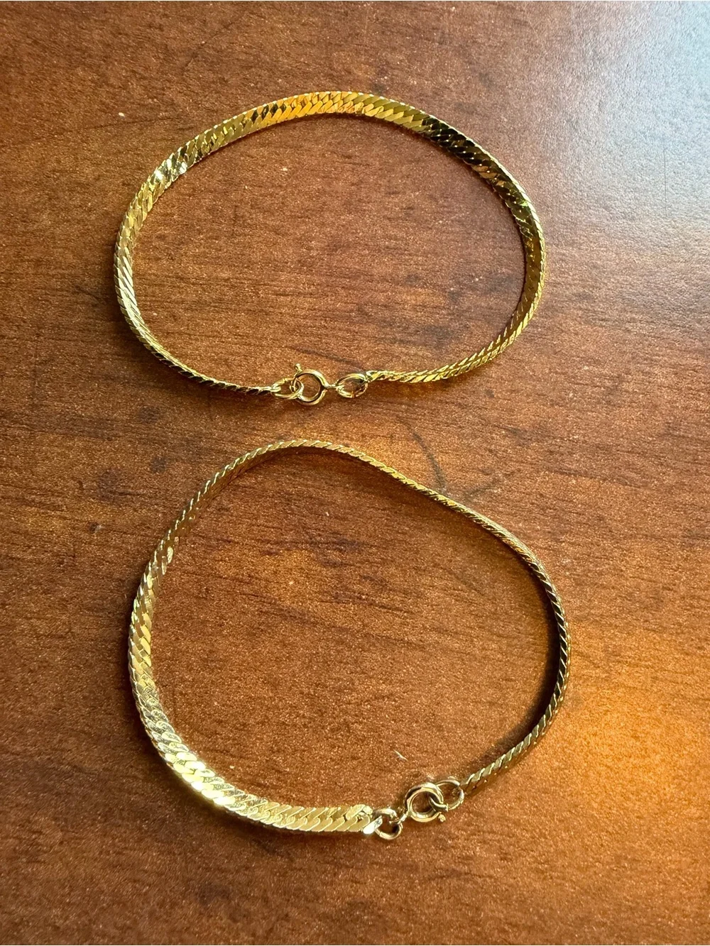 Classic Gold-Tone Herringbone Bracelet - Elegant Women's Jewelry